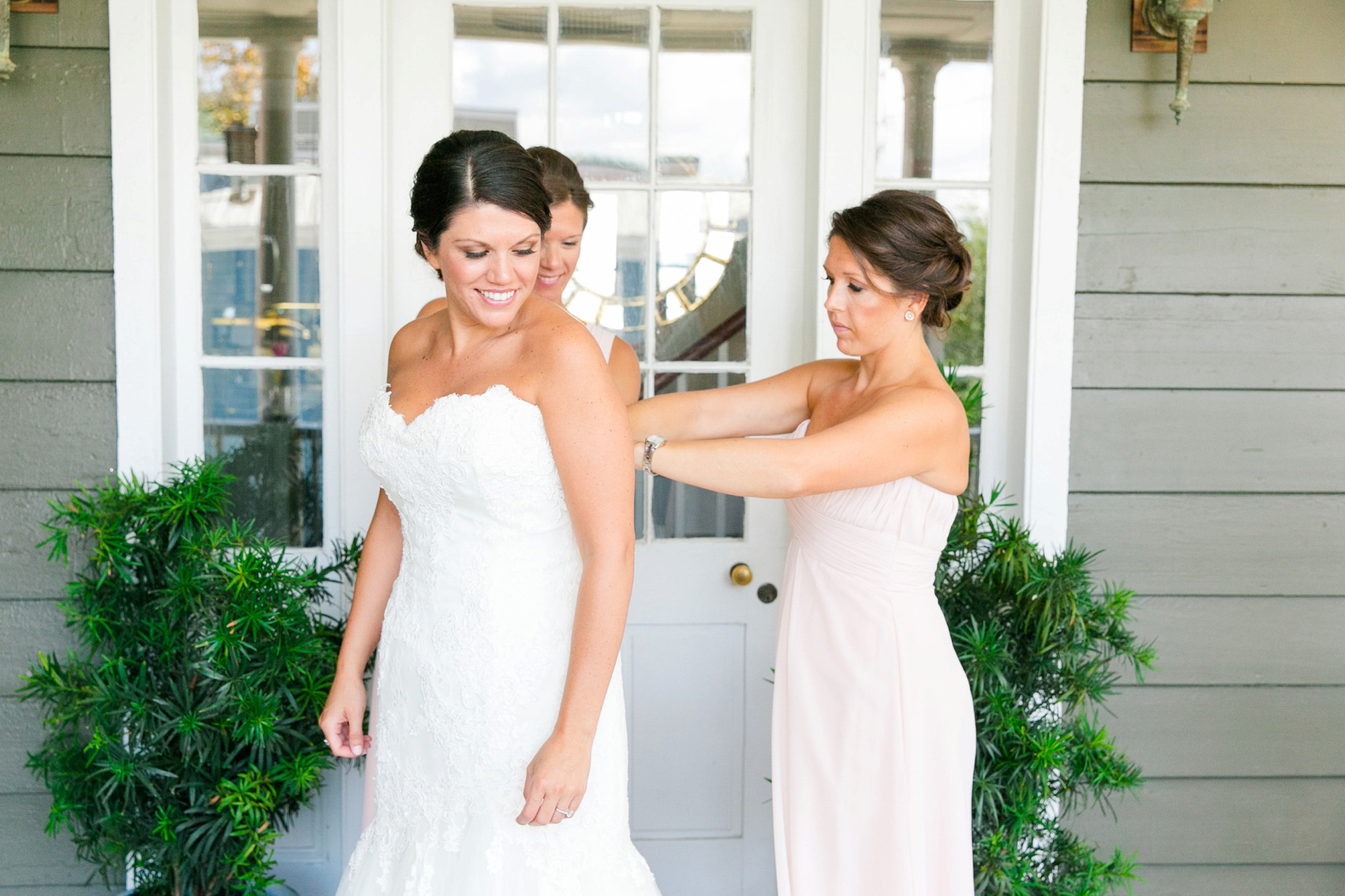 Tanya + Edward // Blush + Gold Charleston Wedding at the Creek Club