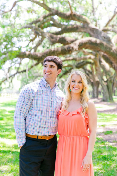 Colorful-Boone-Hall-Charleston-Engagement-Session_0004