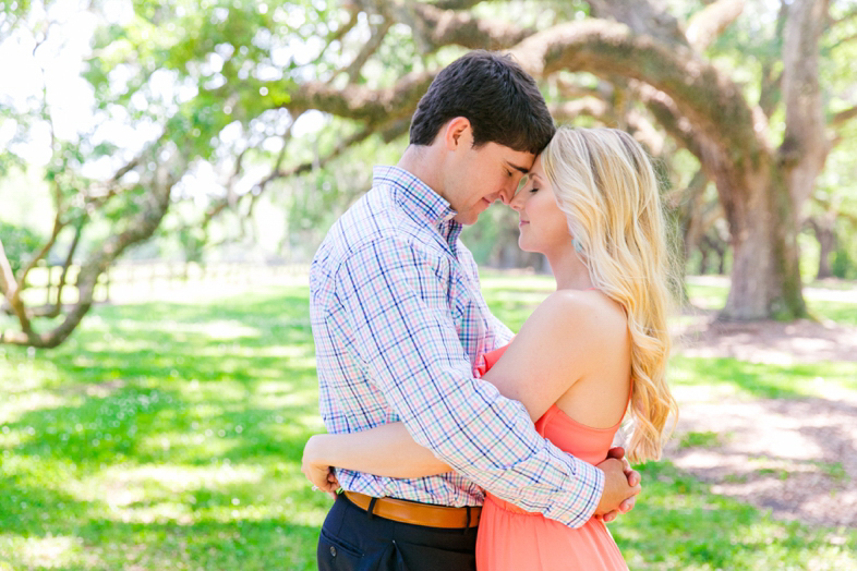 Colorful-Boone-Hall-Charleston-Engagement-Session_0006