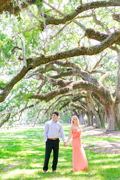 Colorful-Boone-Hall-Charleston-Engagement-Session_0008