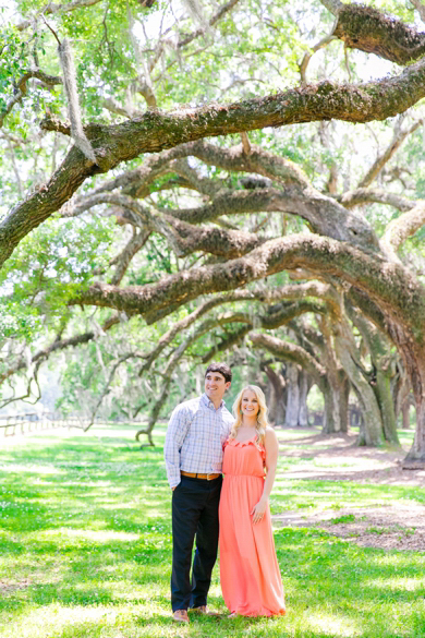 Colorful-Boone-Hall-Charleston-Engagement-Session_0011