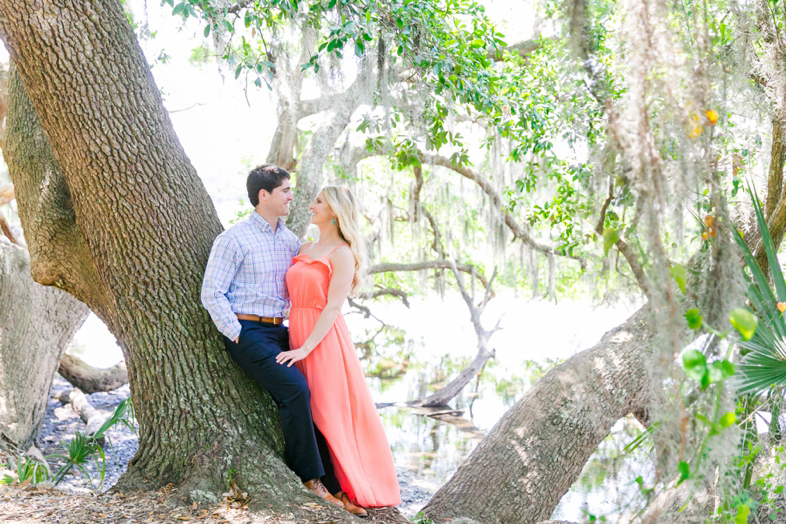 Colorful-Boone-Hall-Charleston-Engagement-Session_0022