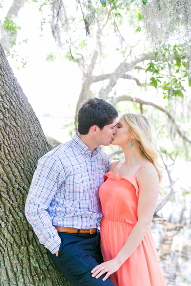 Colorful-Boone-Hall-Charleston-Engagement-Session_0024