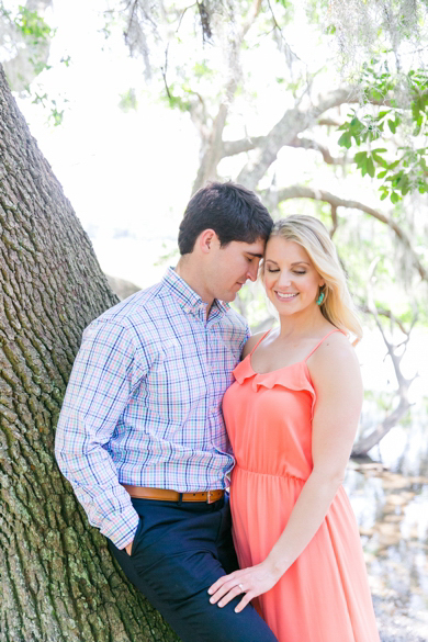 Colorful-Boone-Hall-Charleston-Engagement-Session_0025