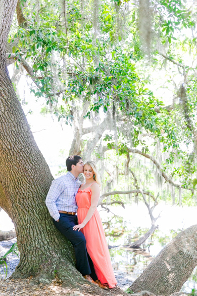 Colorful-Boone-Hall-Charleston-Engagement-Session_0026