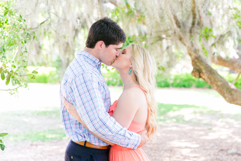 Colorful-Boone-Hall-Charleston-Engagement-Session_0034