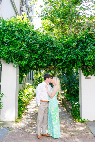 Colorful-Boone-Hall-Charleston-Engagement-Session_0075