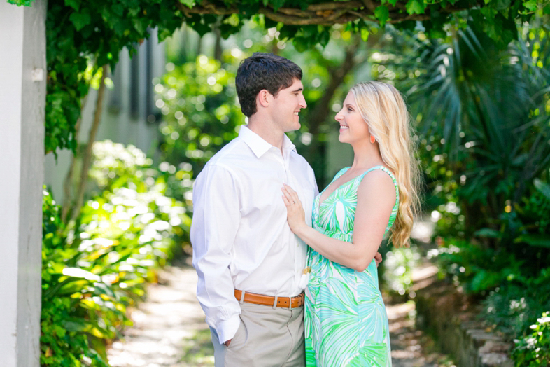 Colorful-Boone-Hall-Charleston-Engagement-Session_0083