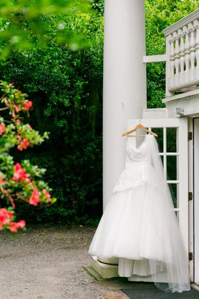 Pastel-Magnolia-Plantation-Veranda-Wedding_0003