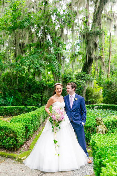 Pastel-Magnolia-Plantation-Veranda-Wedding_0036