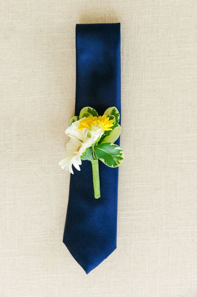 Yellow-Navy-Oak-Pointe-Plantation-Wedding_0026