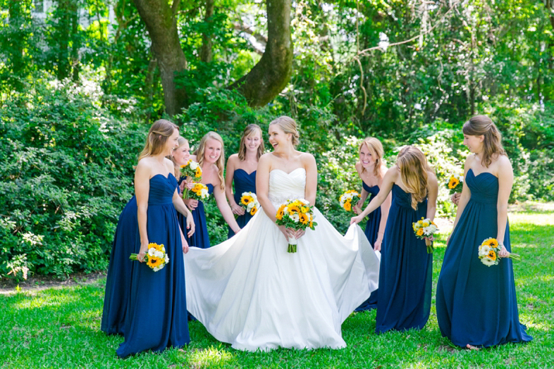 Yellow-Navy-Oak-Pointe-Plantation-Wedding_0071