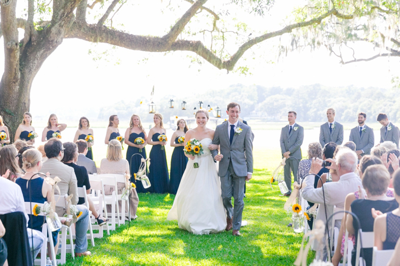 Yellow-Navy-Oak-Pointe-Plantation-Wedding_0117