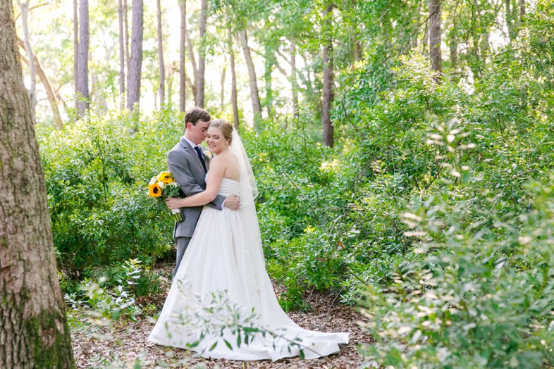 Yellow-Navy-Oak-Pointe-Plantation-Wedding_0127