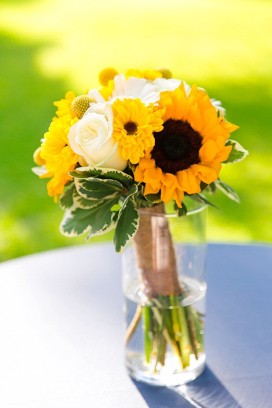 Yellow-Navy-Oak-Pointe-Plantation-Wedding_0144