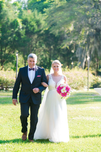 Rustic-Navy-Pink-Carriage-House-Wedding_0063