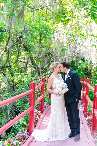 Rustic-Pastel-Wedding-at-Magnolia-Plantation_0047