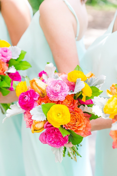 Colorful-Turquoise-Pink-Orange-Legare-Waring-House-Wedding_0043