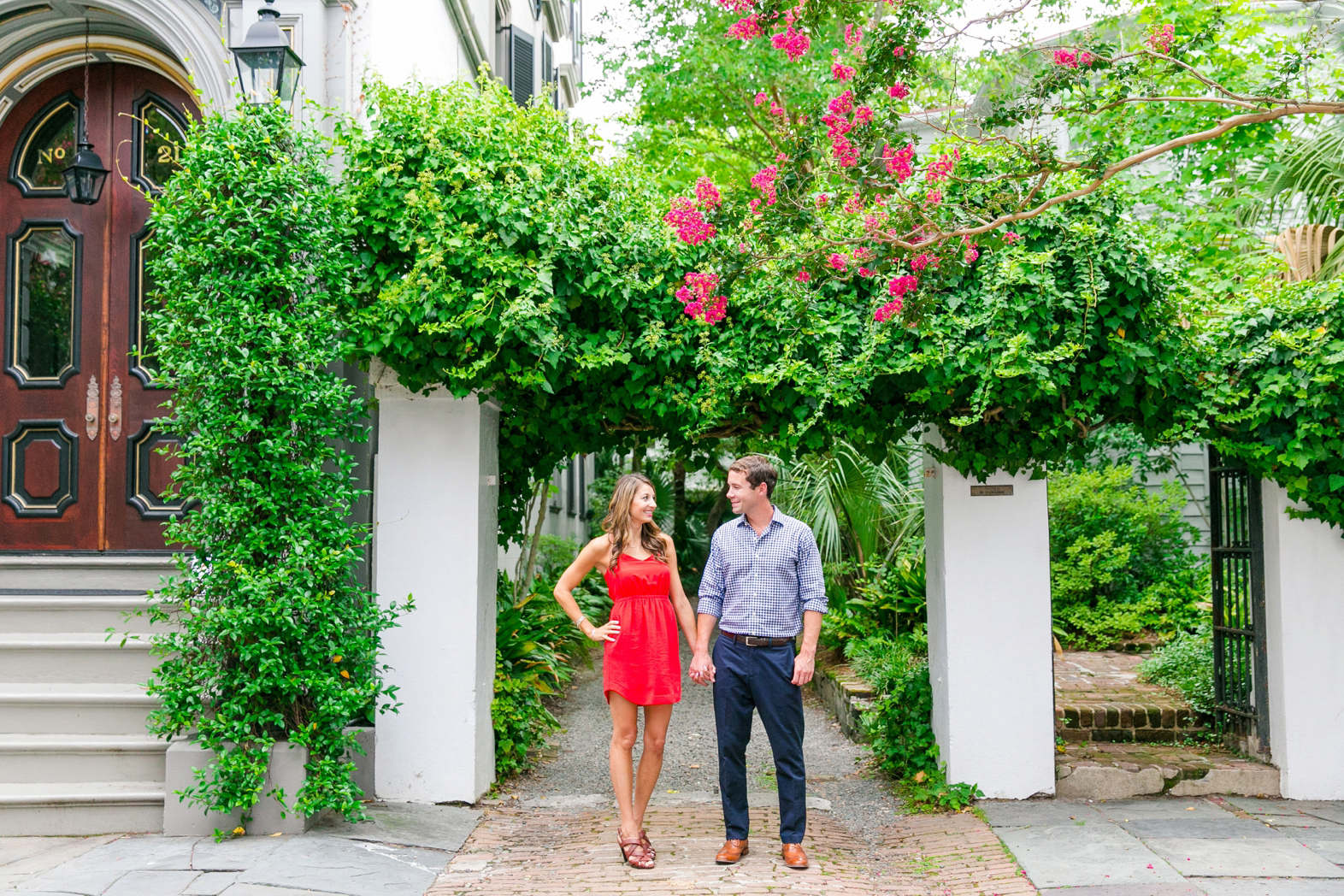 Red-Blue-Downtown-Charleston-Engagement-Session_0008