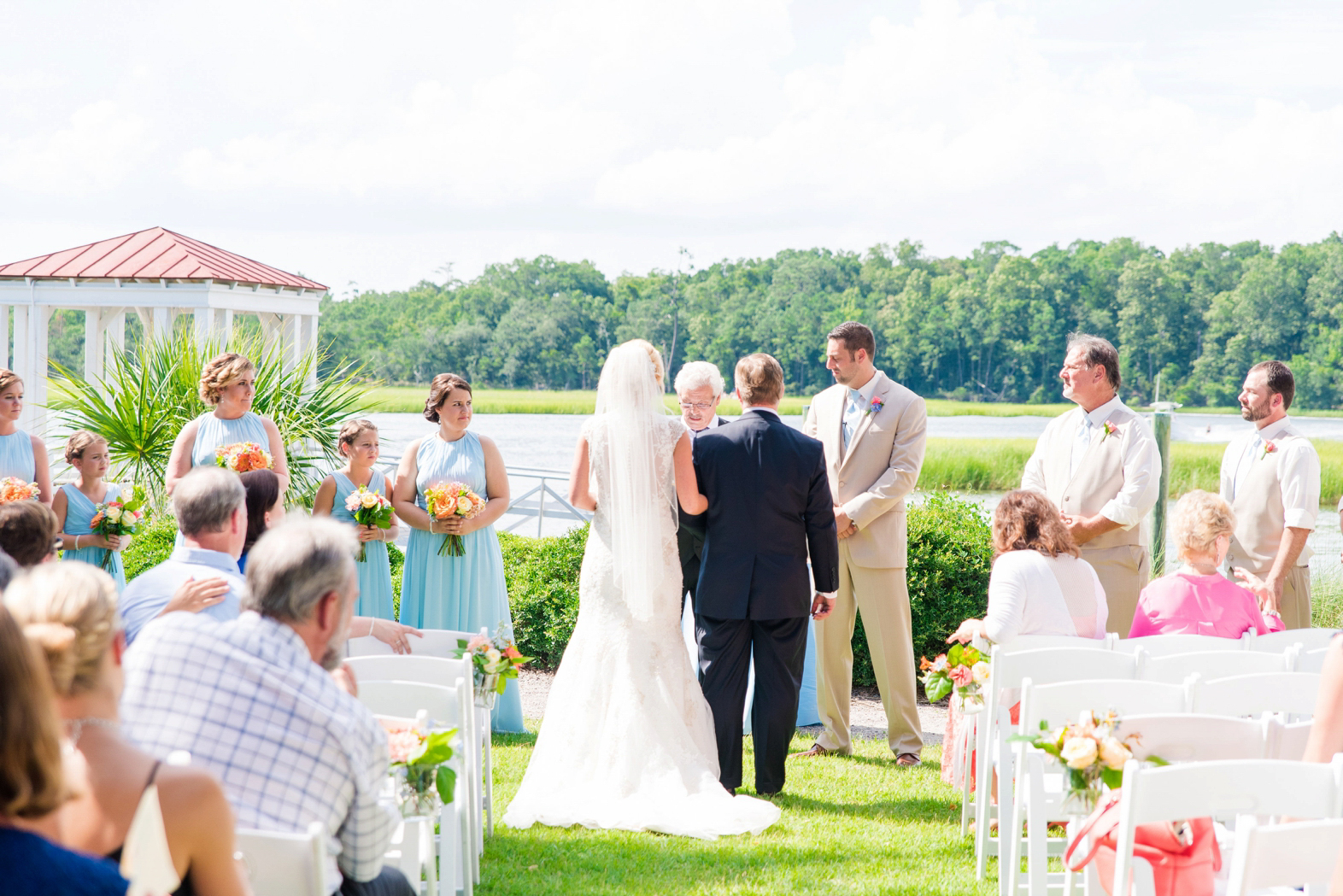 Coral-Yellow-Blue-Summer-Wedding-Creek-Club_0033