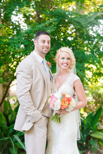 Coral-Yellow-Blue-Summer-Wedding-Creek-Club_0045