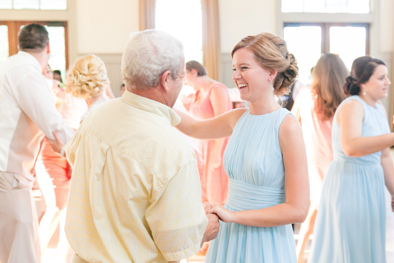 Coral-Yellow-Blue-Summer-Wedding-Creek-Club_0087