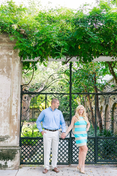 historic-charleston-magnolia-plantation-engagement-session_0007