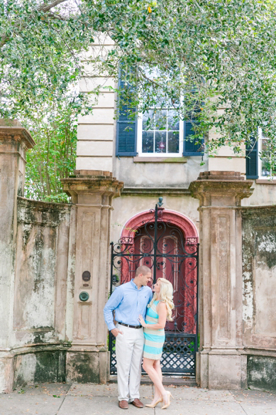 historic-charleston-magnolia-plantation-engagement-session_0014