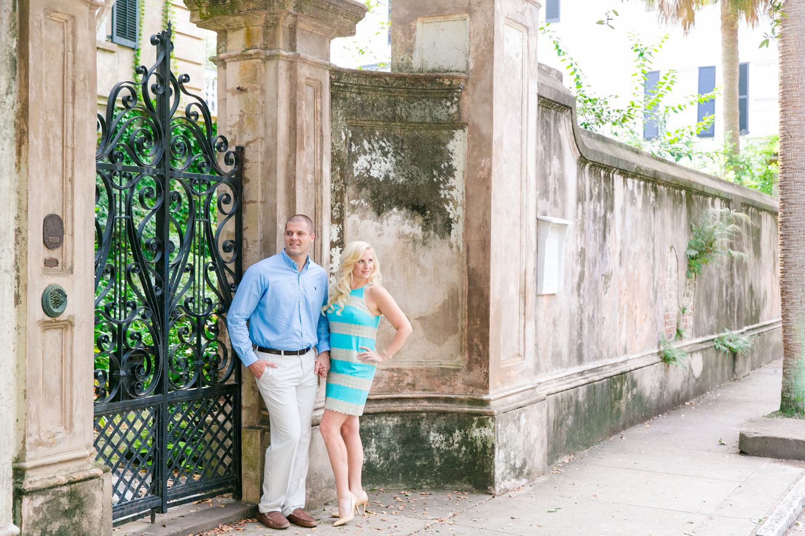 historic-charleston-magnolia-plantation-engagement-session_0015