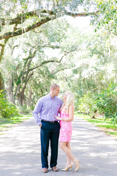 historic-charleston-magnolia-plantation-engagement-session_0025