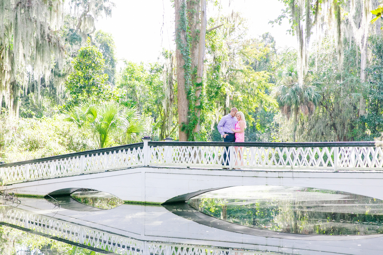 historic-charleston-magnolia-plantation-engagement-session_0036