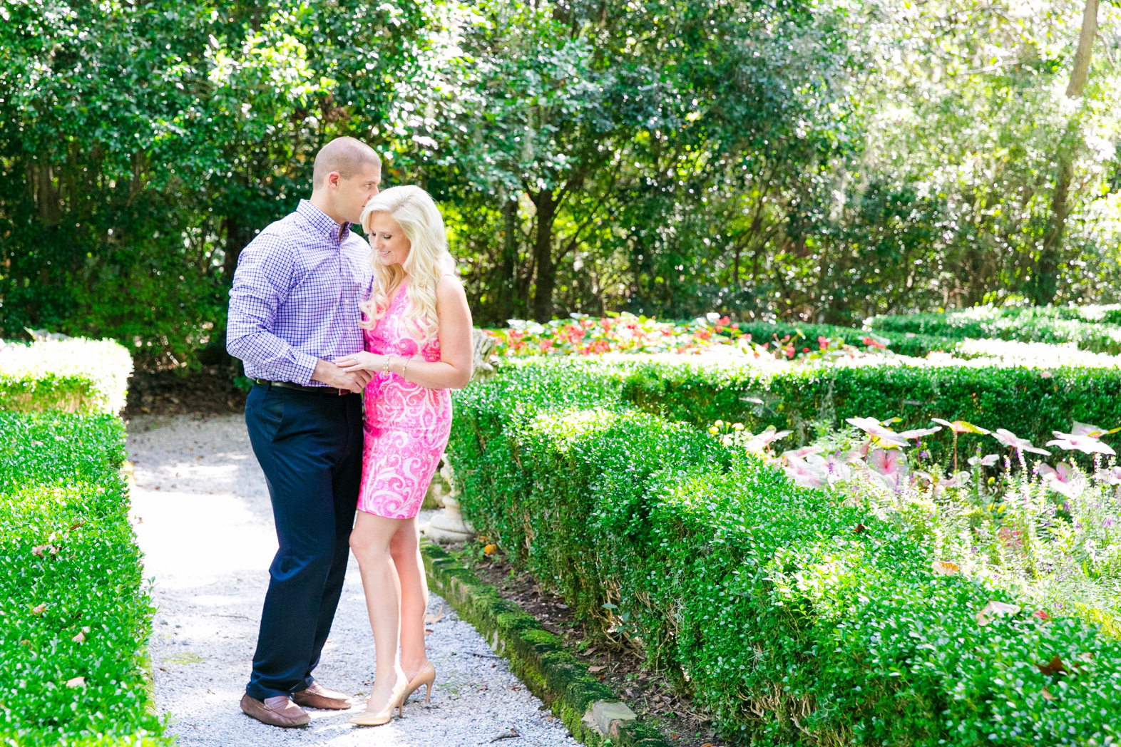 historic-charleston-magnolia-plantation-engagement-session_0037