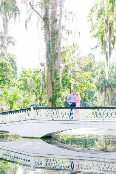 historic-charleston-magnolia-plantation-engagement-session_0038