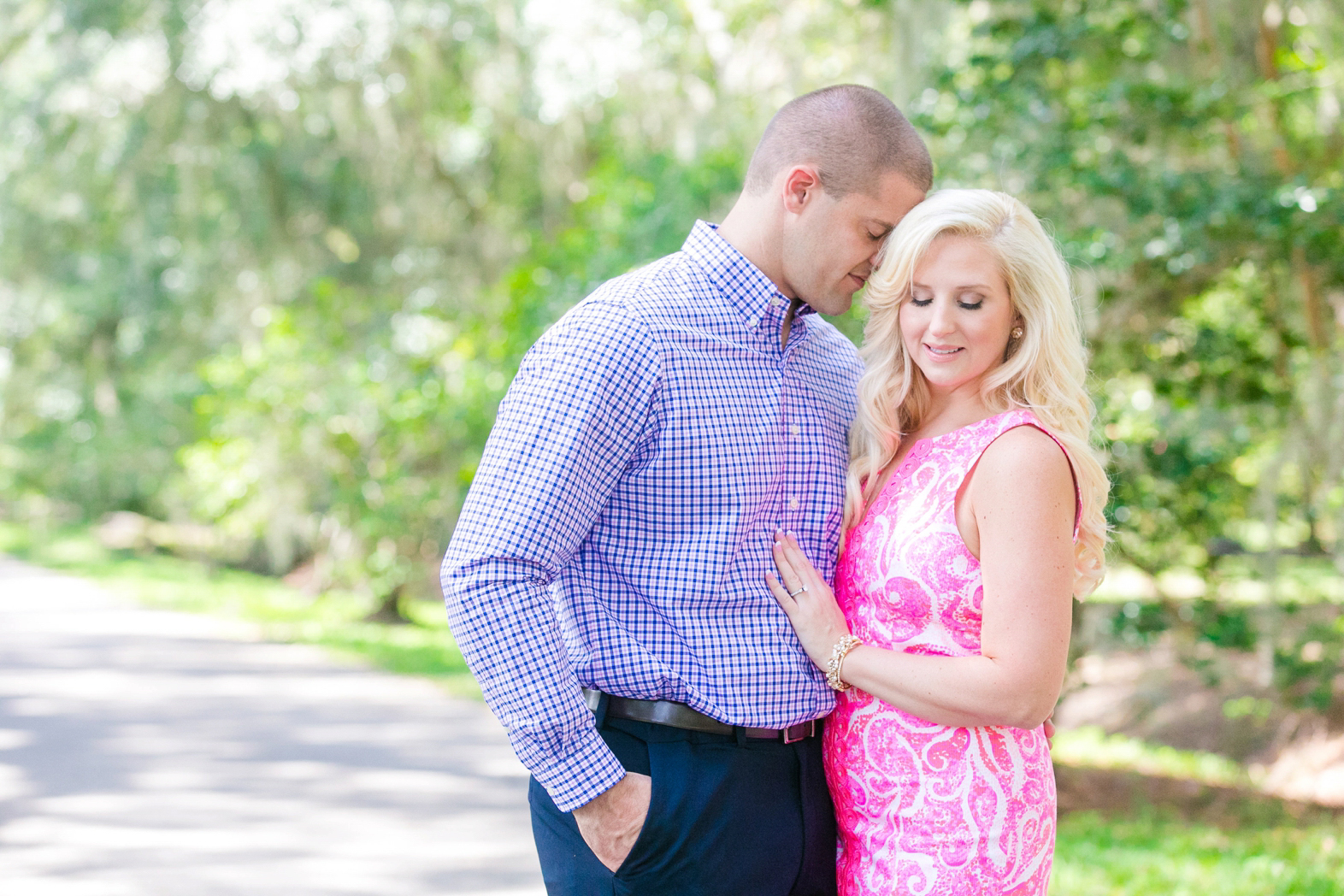 historic-charleston-magnolia-plantation-engagement-session_0040