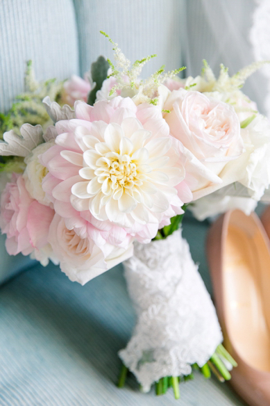 blush-ivory-fall-wedding-magnolia-plantation_0002