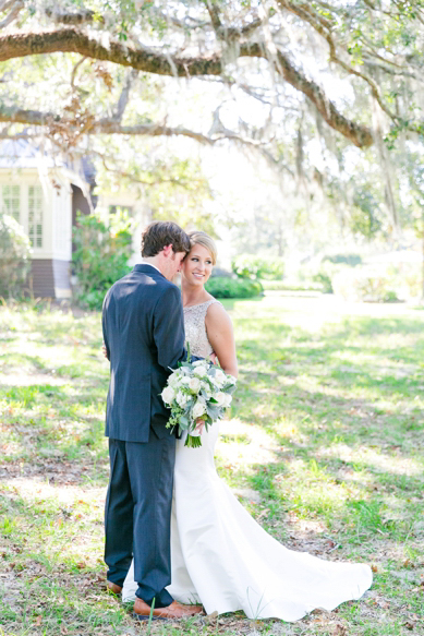 neutral-oldfield-club-bluffton-wedding_0045