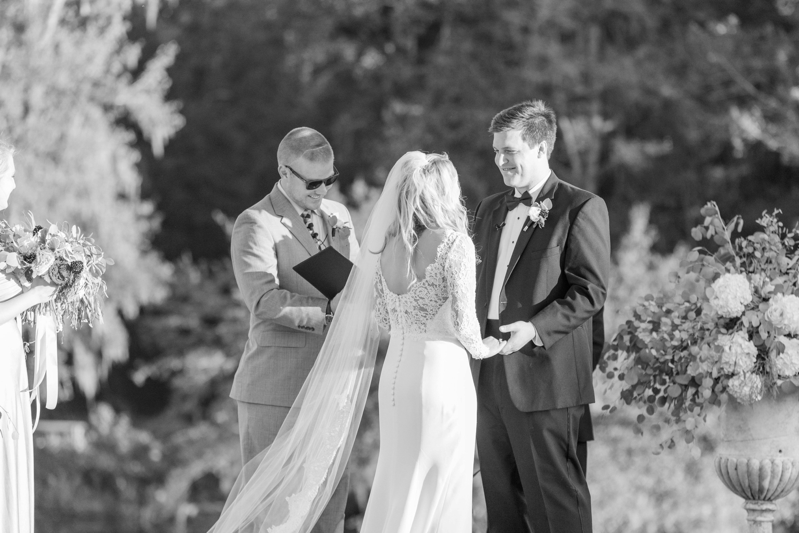 romantic-fall-wedding-at-middleton-place_0121