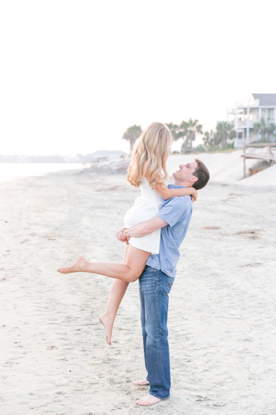 downtown-charleston-isle-of-palms-engagement-session_0002