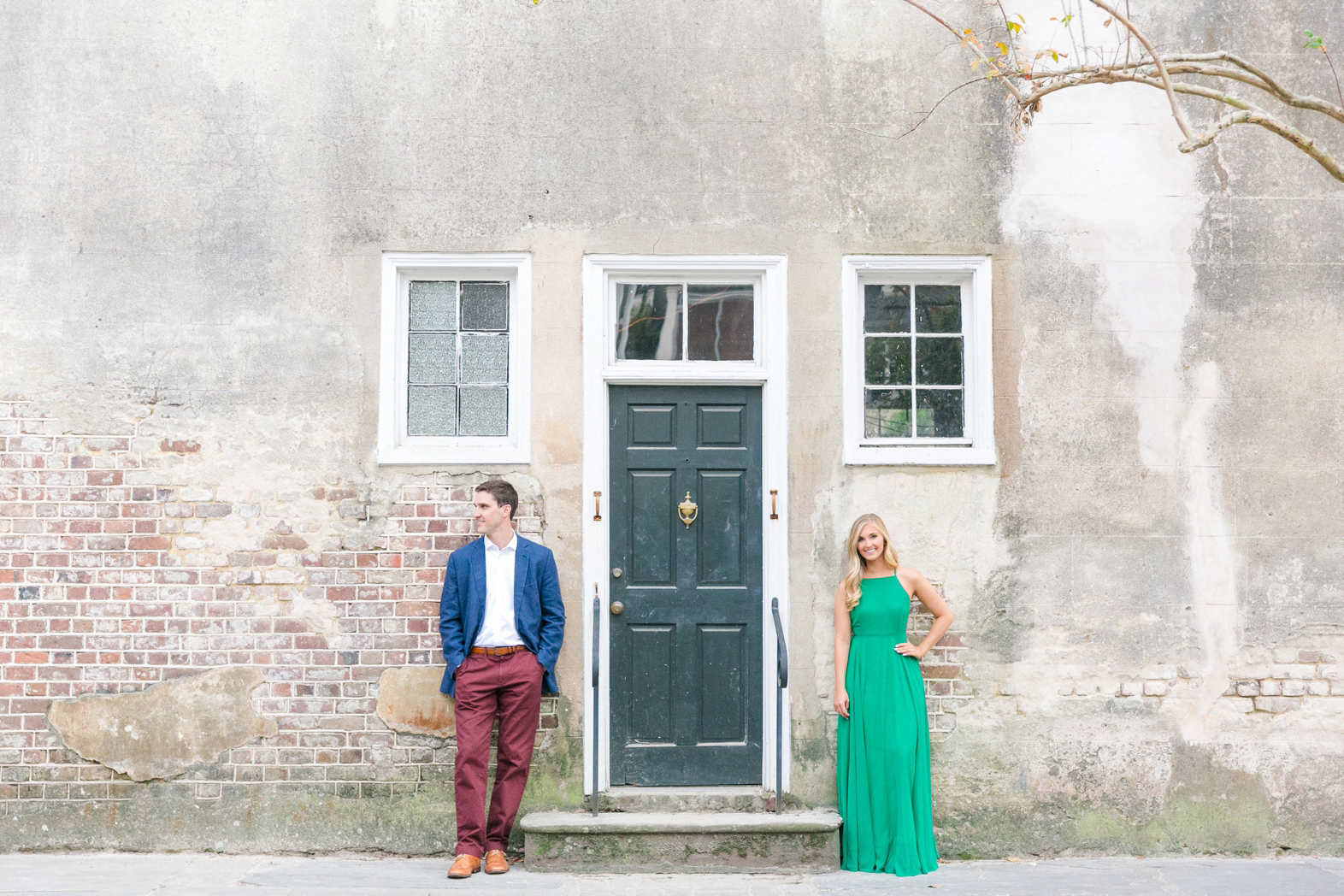 downtown-charleston-isle-of-palms-engagement-session_0008